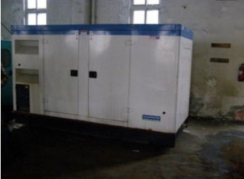 思南康明斯150kw大型柴油二手发电机组